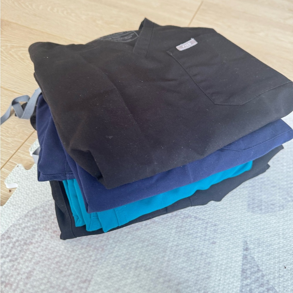 Figs Scrubs Bundle